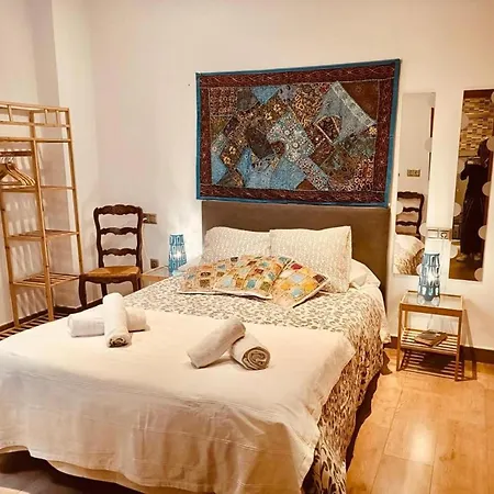 아파트 Casa Siglo Xviii Con Patio En Centro De Con Parking Opcional