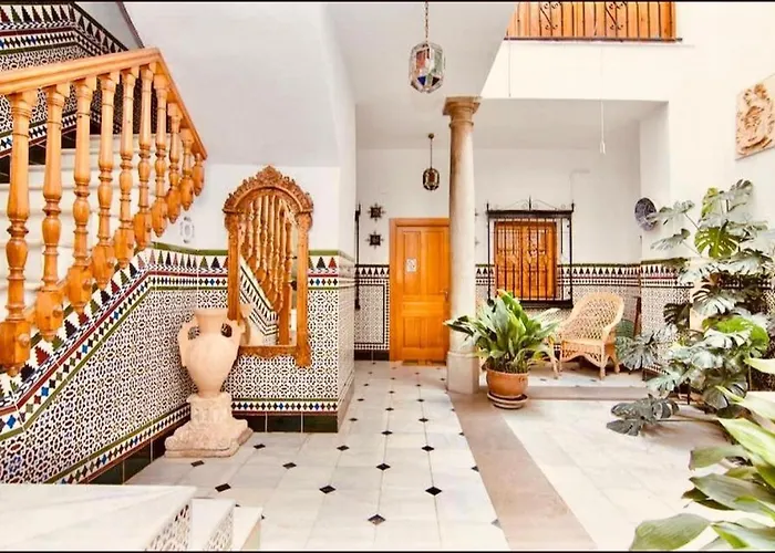 Casa Siglo Xviii Con Patio En Centro De Con Parking Opcional Гранада