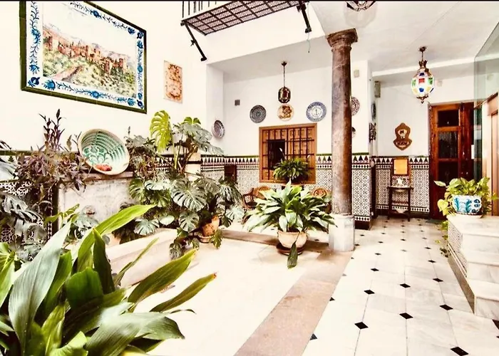 Апартаменты Casa Siglo Xviii Con Patio En Centro De Con Parking Opcional